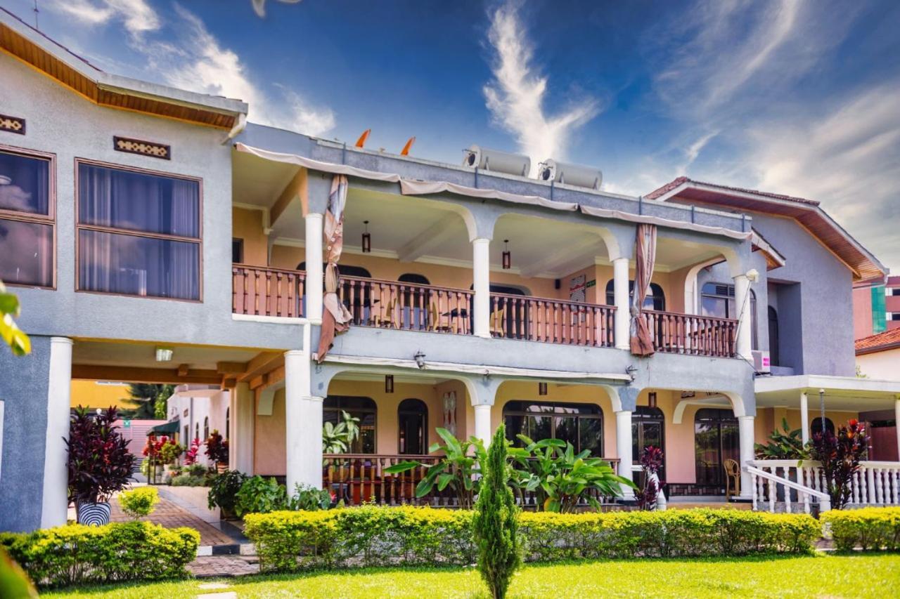 EZRA BOUTIQUE Hotel Kigali Buitenkant foto