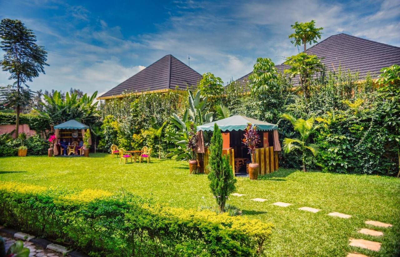 EZRA BOUTIQUE Hotel Kigali Buitenkant foto