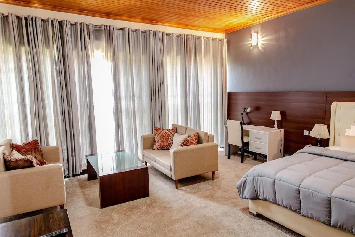 EZRA BOUTIQUE Hotel Kigali Buitenkant foto